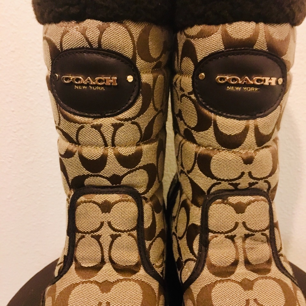 Coach Boots - Picture 4 of 5